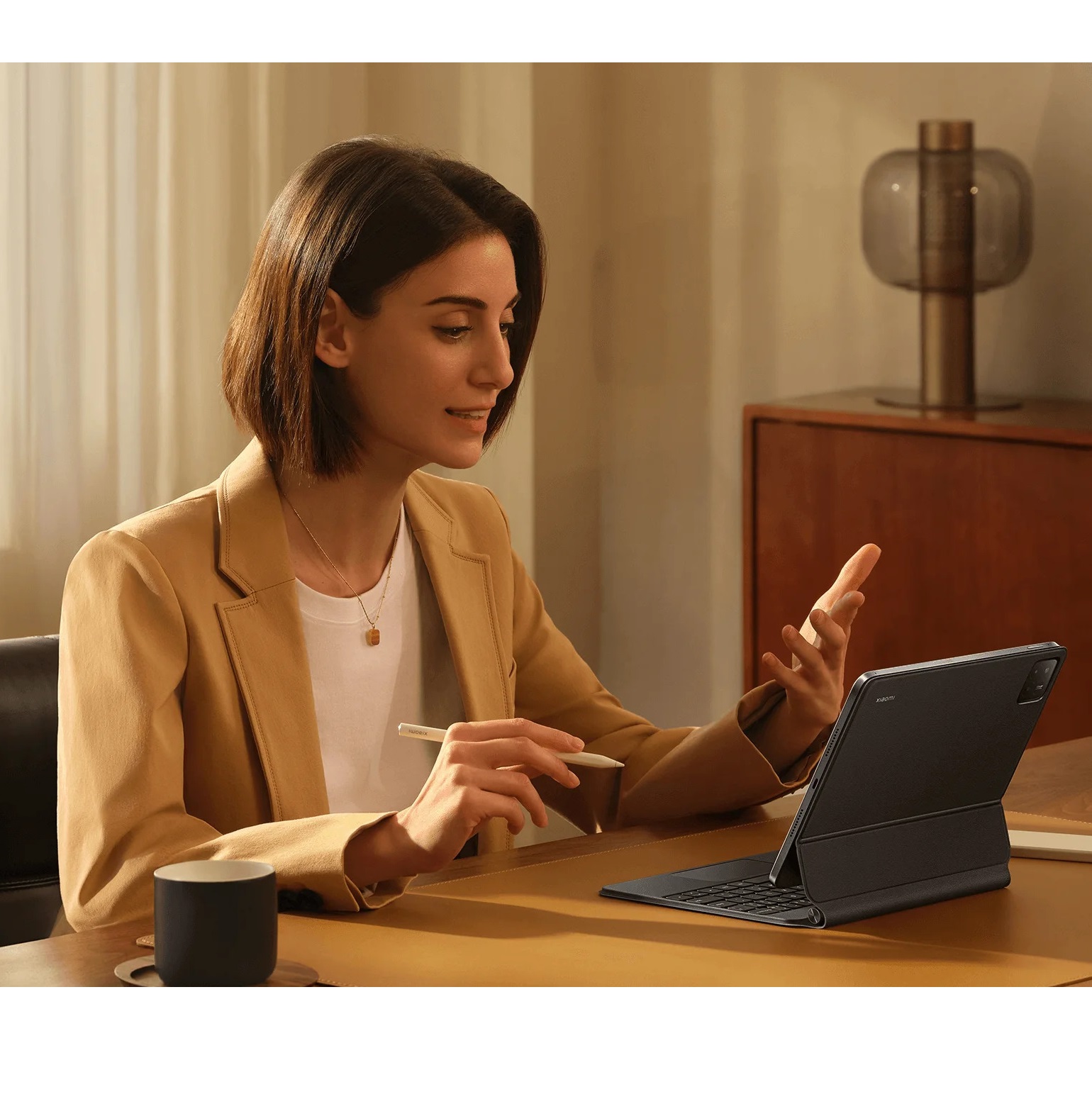 Xiaomi Pad 7 — мощный как ноутбук. Легкий, как блокнот